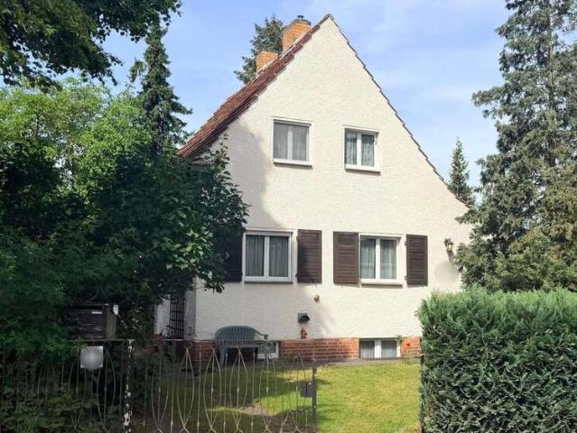 Haus kaufen in Kleinmachnow, Brandenburg