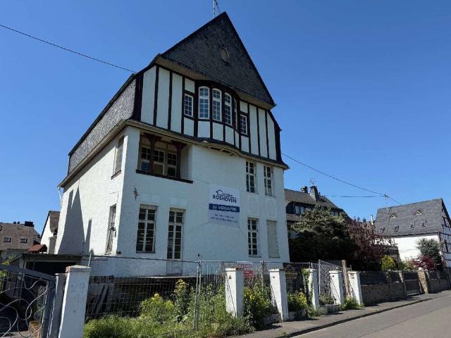 Haus kaufen in Bubenheim, Koblenz