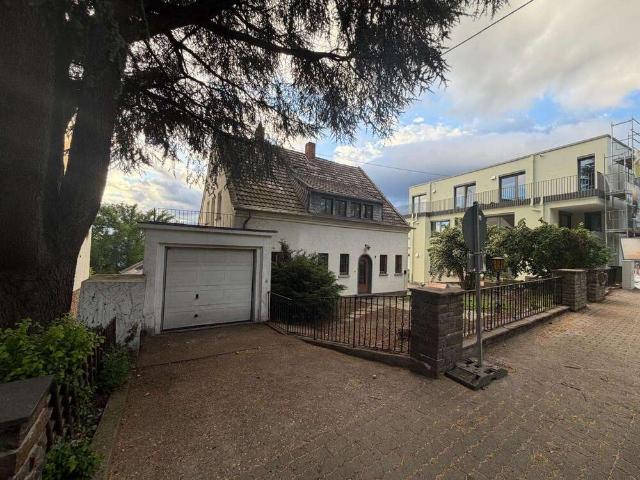 Haus kaufen in Arenberg, Koblenz