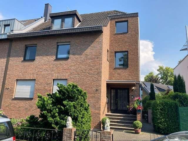 Haus kaufen in Rodenkirchen, Köln