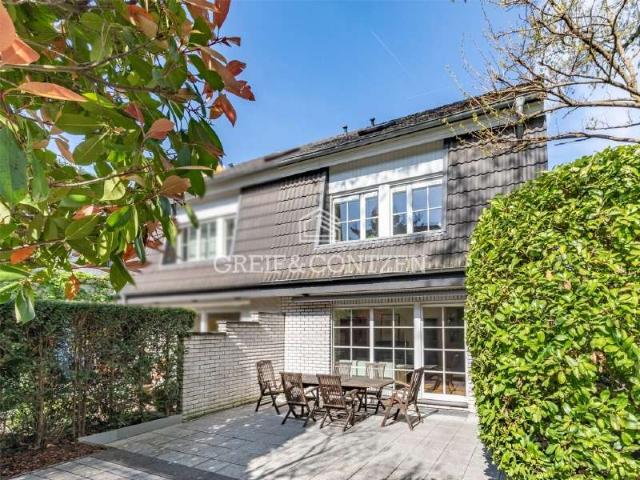 Haus kaufen in Rodenkirchen, Köln