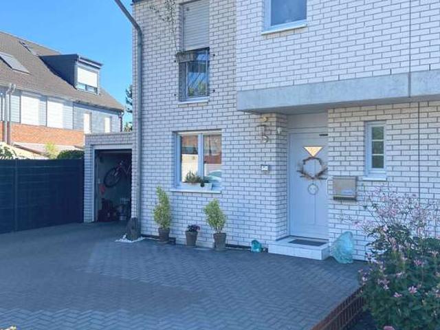 Haus kaufen in Urbach, Köln