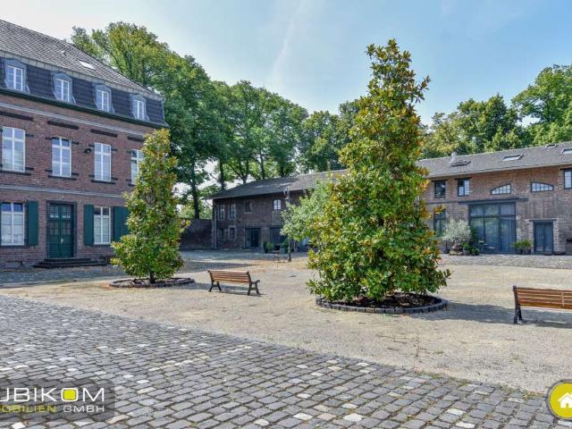 Haus kaufen in Hahnwald, Köln