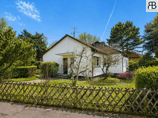 Haus kaufen in Hahnwald, Köln