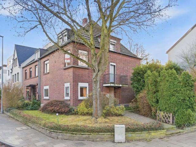 Haus kaufen in Lindenthal, Köln