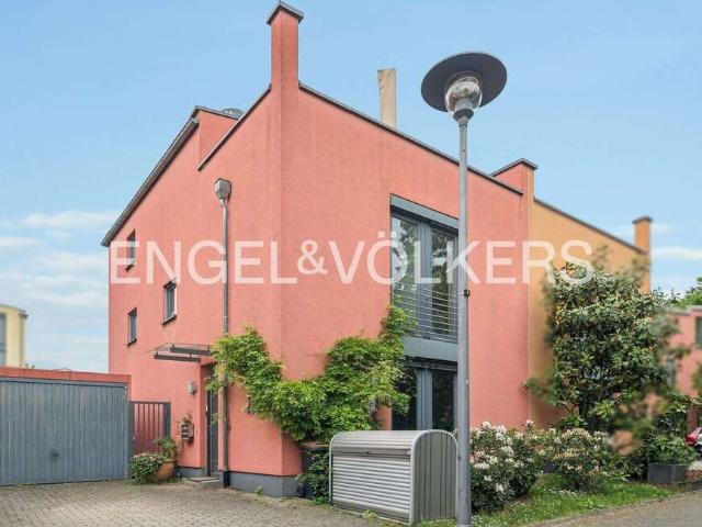 Haus kaufen in Hahnwald, Köln