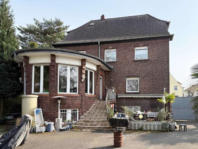 Haus kaufen in Urbach, Köln