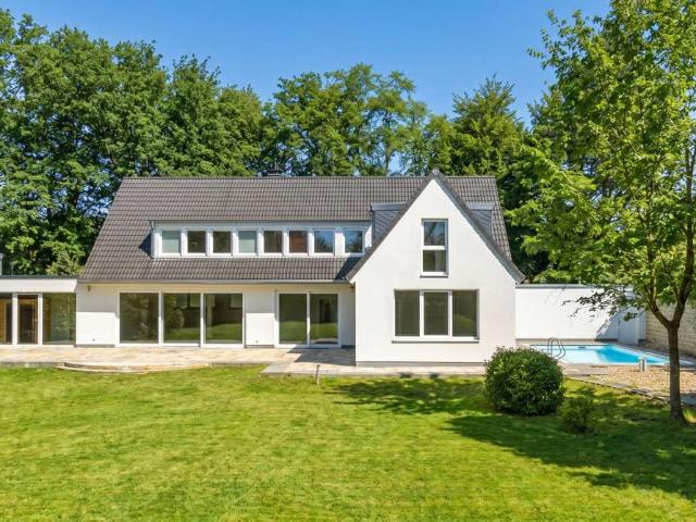 Haus kaufen in Hahnwald, Köln