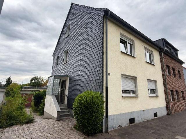 Haus kaufen in Höhenhaus, Köln