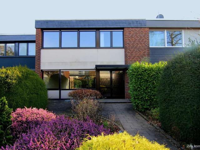 Haus kaufen in Rondorf, Köln