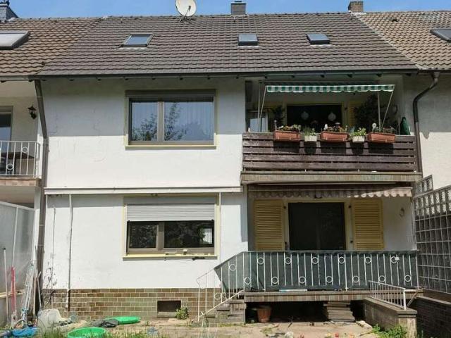 Haus kaufen in Gellep-Stratum, Krefeld