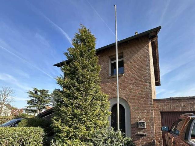 Haus kaufen in Hülser Berg, Krefeld