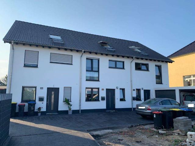 Haus kaufen in Gellep-Stratum, Krefeld