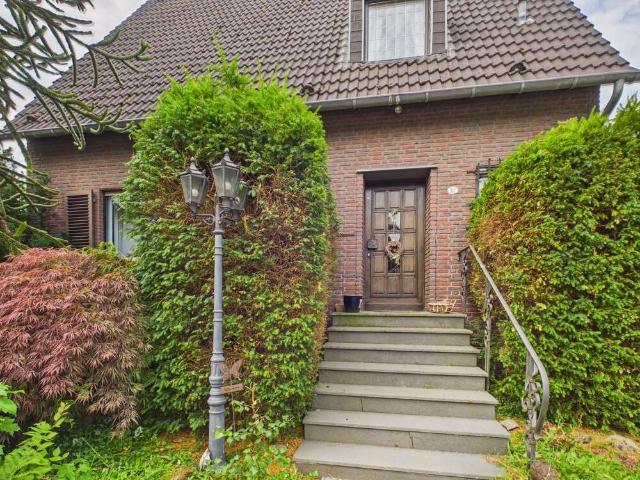 Haus kaufen in Gatherhof, Krefeld