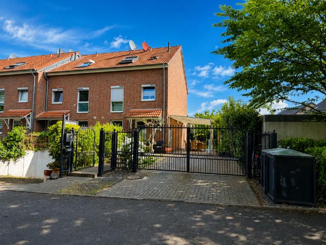 Haus kaufen in Gellep-Stratum, Krefeld