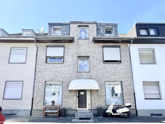 Haus kaufen in Linn, Krefeld