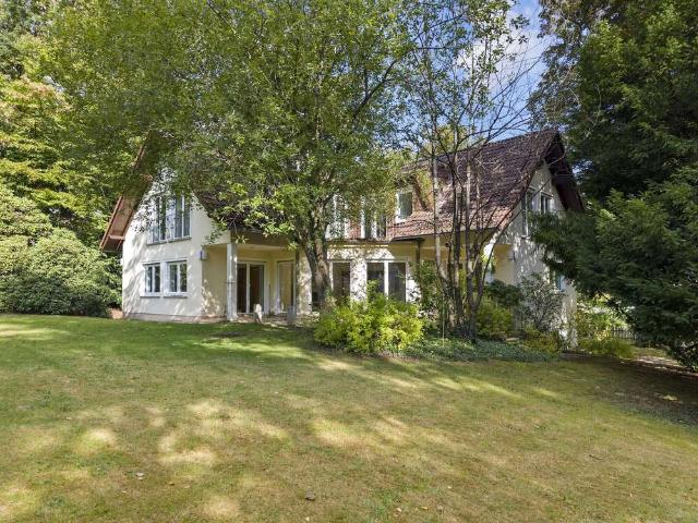 Haus kaufen in Kronberg, Hessen