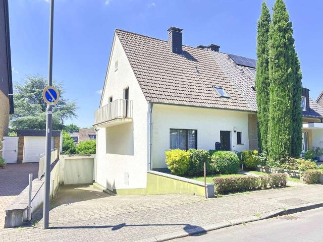 Haus kaufen in Immigrath, Langenfeld