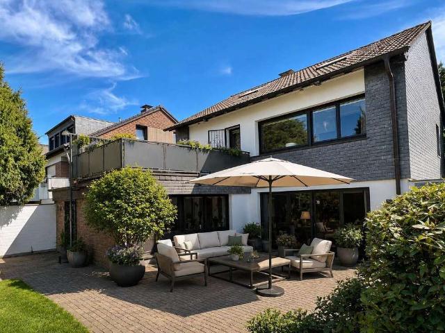 Haus kaufen in Immigrath, Langenfeld