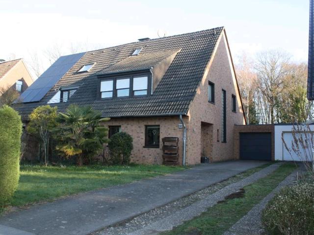 Haus kaufen in Reusrath, Langenfeld