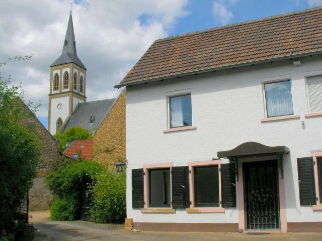 Haus kaufen in Langenlonsheim, Rheinland-Pfalz