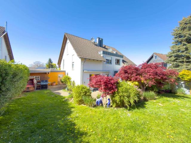 Haus kaufen in Bergisch Neukirchen, Leverkusen