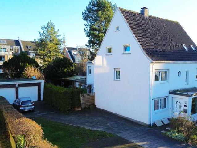 Haus kaufen in Wiesdorf, Leverkusen