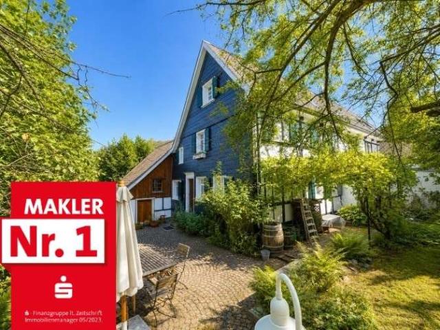 Haus kaufen in Bergisch Neukirchen, Leverkusen