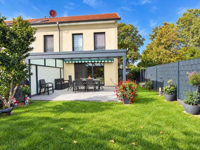 Haus kaufen in Waldhof, Mannheim
