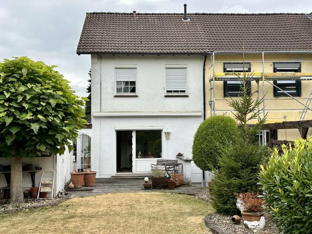 Haus kaufen in Büderich, Meerbusch