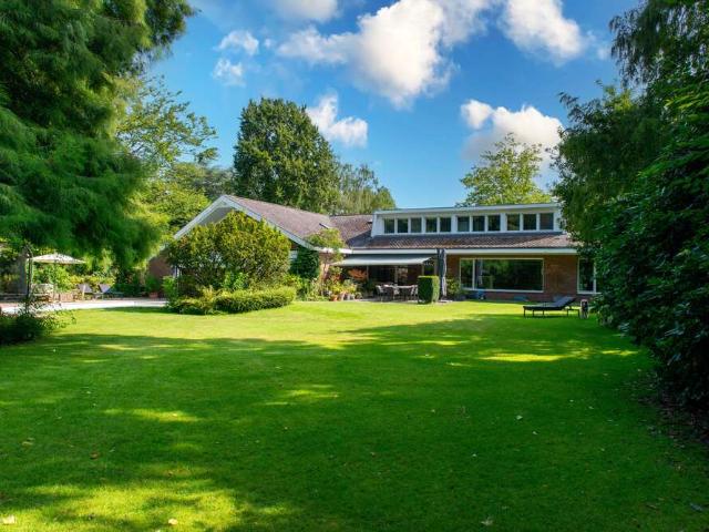 Haus kaufen in Büderich, Meerbusch