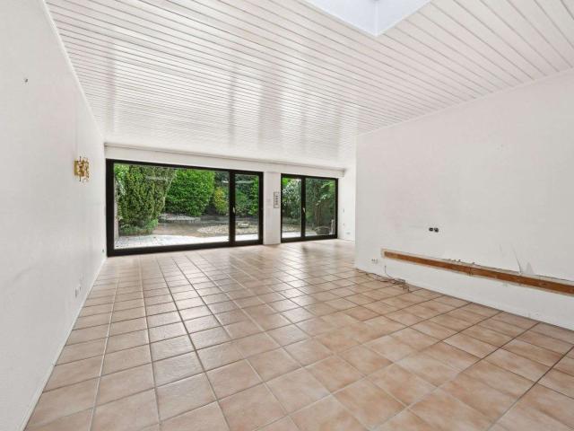 Haus kaufen in Meerbusch, Necklenbroich