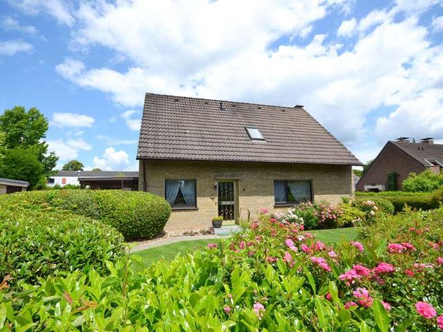 Haus kaufen in Langst-Kierst, Meerbusch
