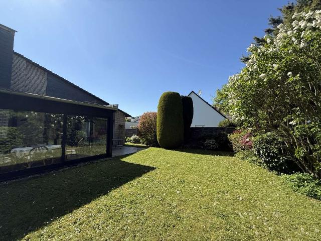 Haus kaufen in Büderich, Meerbusch