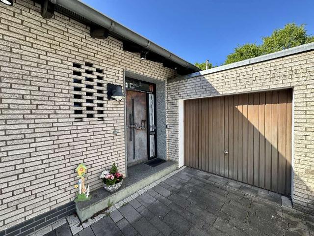 Haus kaufen in Büderich, Meerbusch