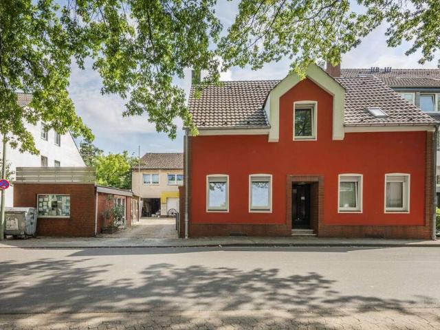 Haus kaufen in Büderich, Meerbusch