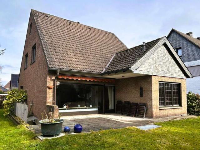 Haus kaufen in Langst-Kierst, Meerbusch