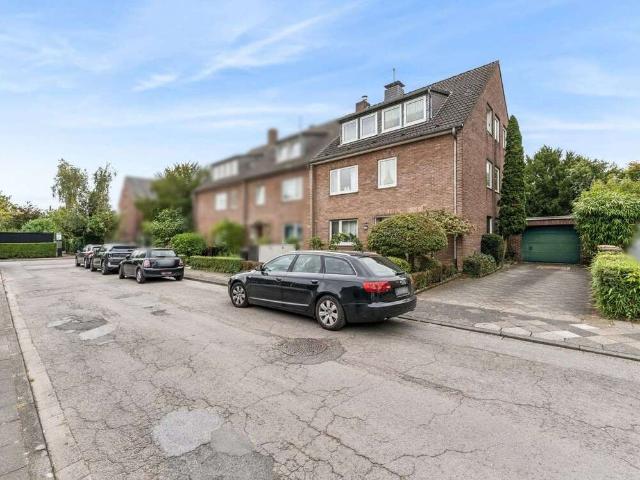 Haus kaufen in Büderich, Meerbusch