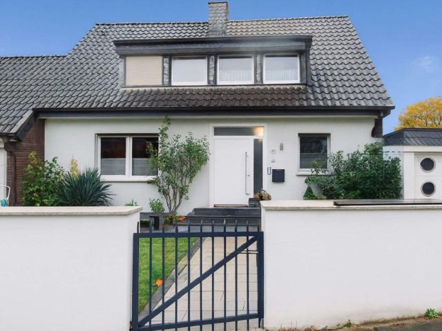 Haus kaufen in Büderich, Meerbusch