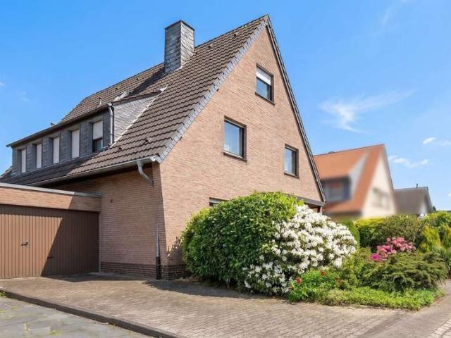 Haus kaufen in Osterath, Meerbusch