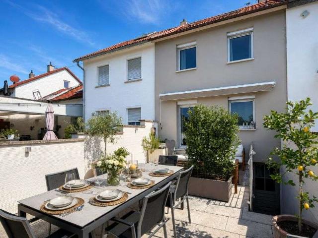 Haus kaufen in Metzingen, Baden-Württemberg