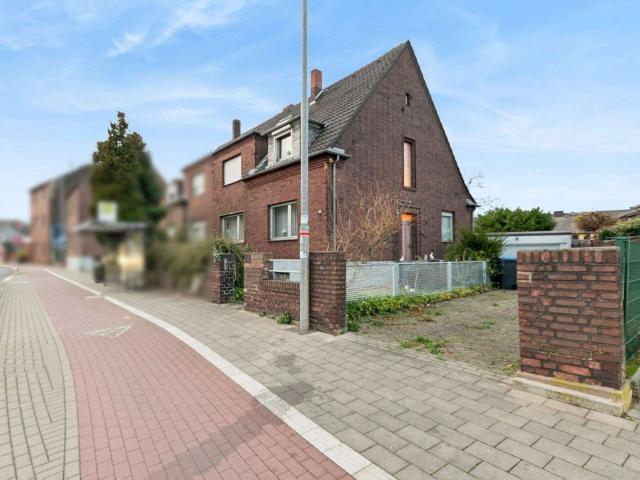 Haus kaufen in Moers, Nordrhein-Westfalen