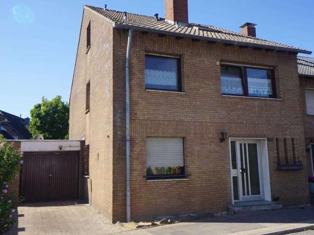 Haus kaufen in Moers, Nordrhein-Westfalen