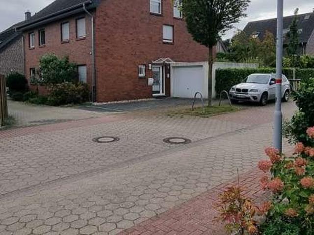 Haus kaufen in Moers, Nordrhein-Westfalen