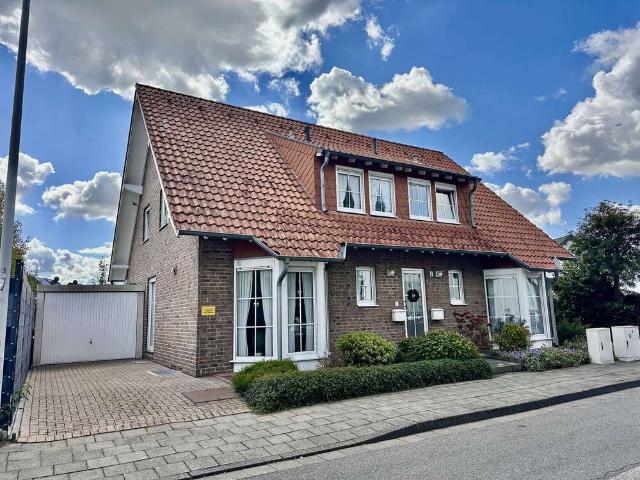 Haus kaufen in Rheindahlen-Land, Mönchengladbach