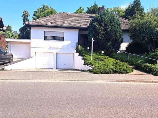 Haus kaufen in Rheindahlen-Land, Mönchengladbach