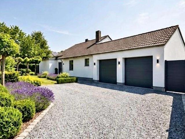 Haus kaufen in Monheim, Nordrhein-Westfalen
