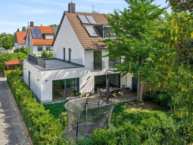 Haus kaufen in Thalkirchen-Obersendling-Forstenried-Fürstenried-Solln, München