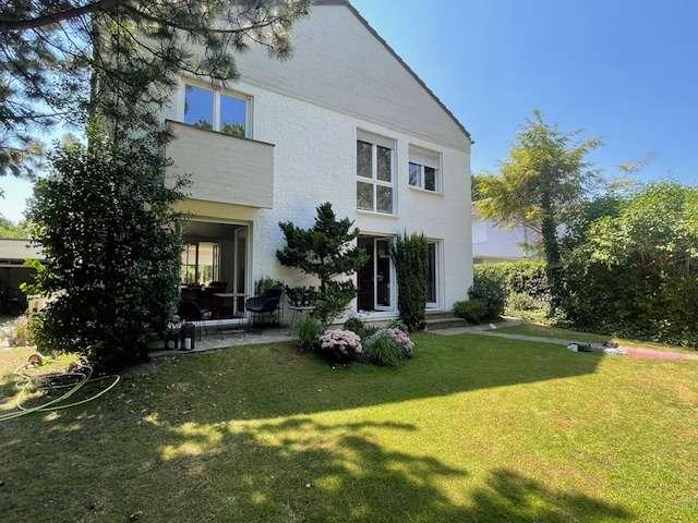 Haus kaufen in Thalkirchen-Obersendling-Forstenried-Fürstenried-Solln, München