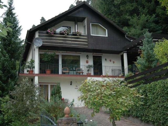 Haus kaufen in Neidenfels, Rheinland-Pfalz
